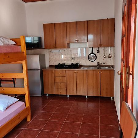 Apartment Villaggio Shehu Vlorë Esterno foto