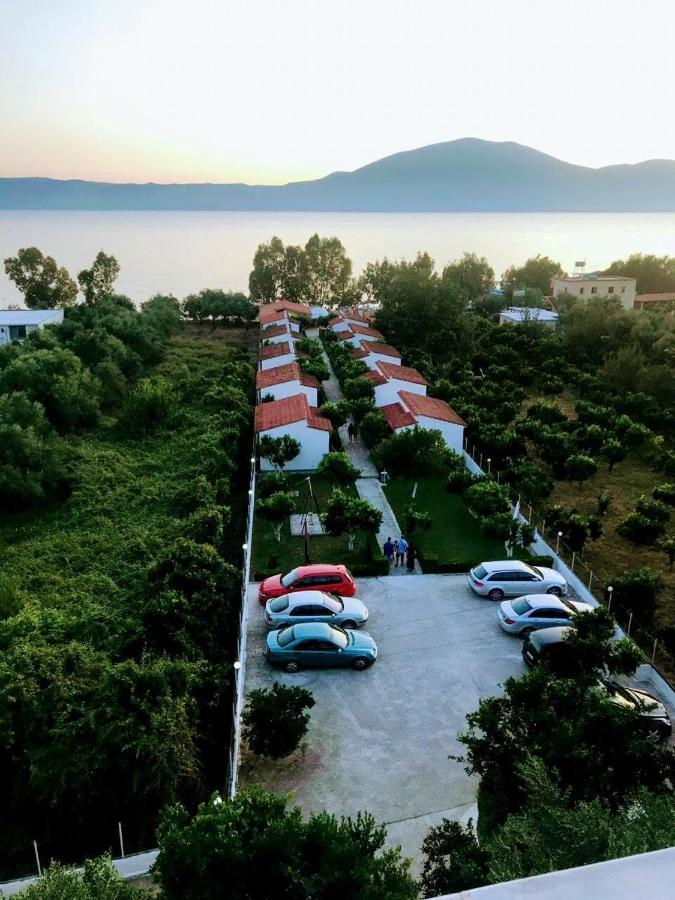 Apartment Villaggio Shehu Vlorë Esterno foto